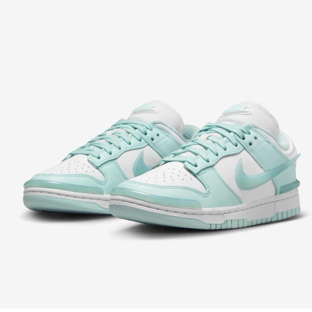 Nike Women’s Dunks in Mint and White